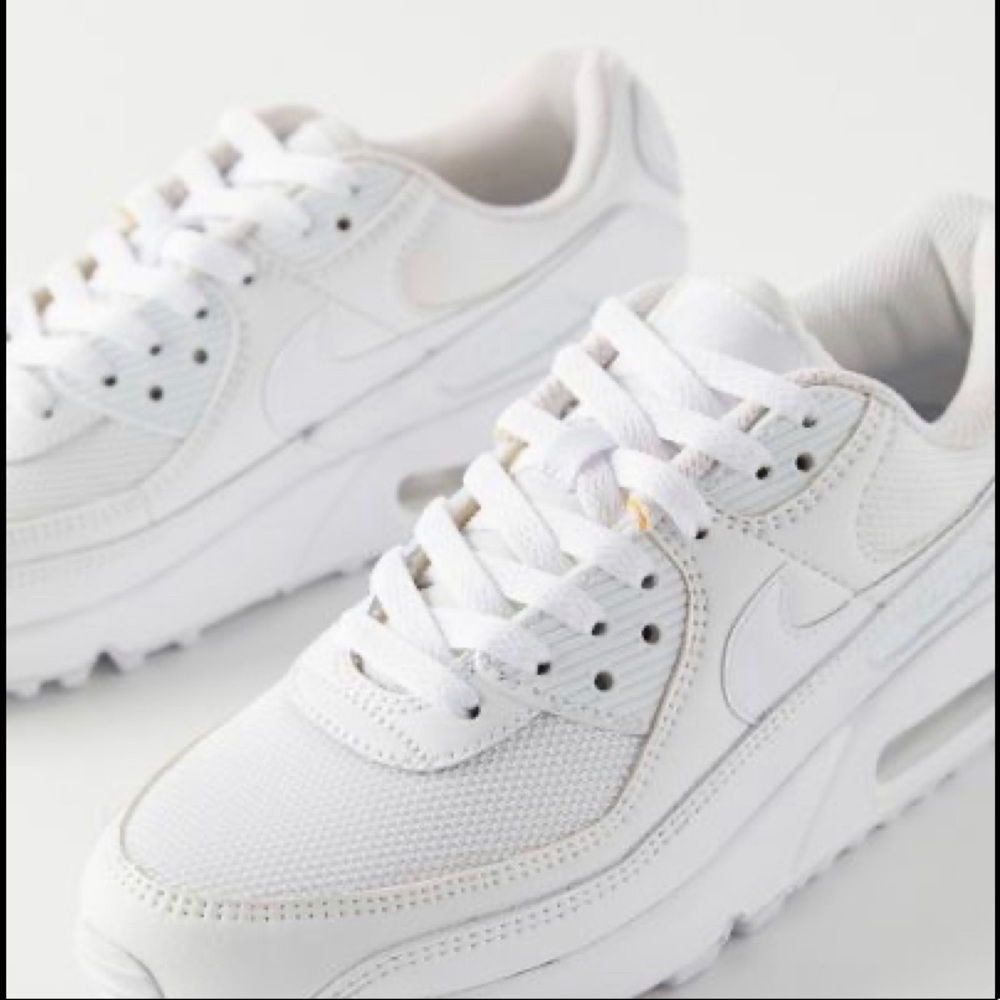 Nike air max white sneaker